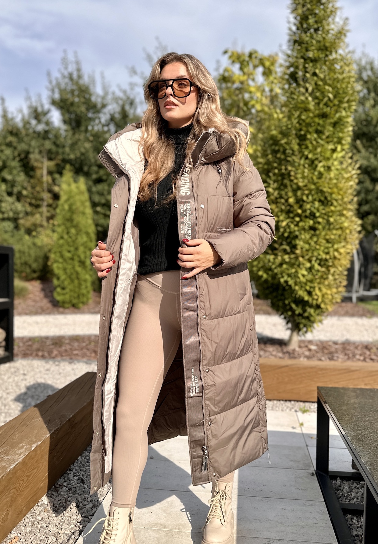 Fason i Dopasowanie kurtki damskiej - latito.pl